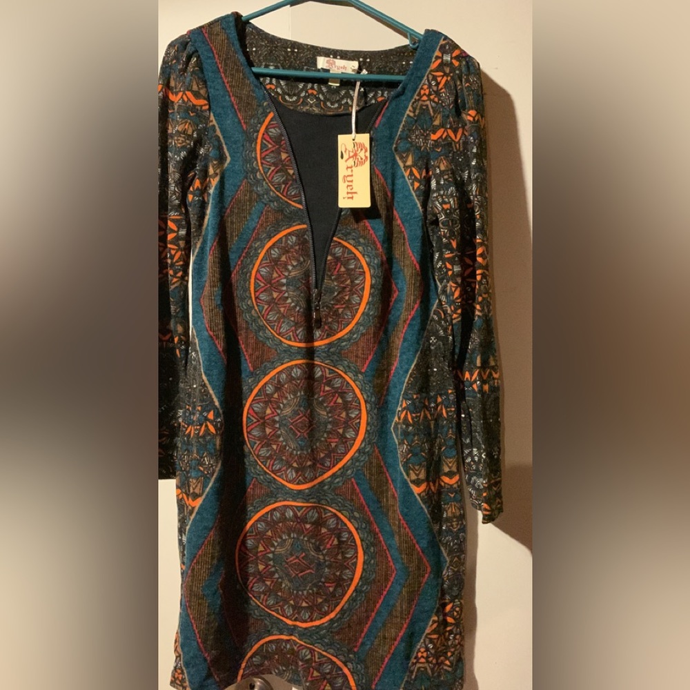 NWT beautiful Aryeh Sweater Dress or could be worn as a long top